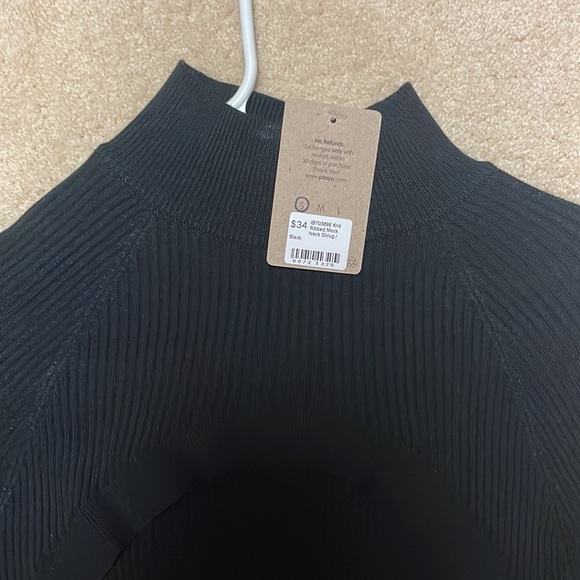 Cropped sweater top from pitaya - Picture 2 of 3